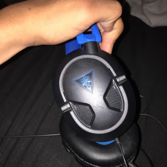 Turtle beach headset - Picture 3 of 4